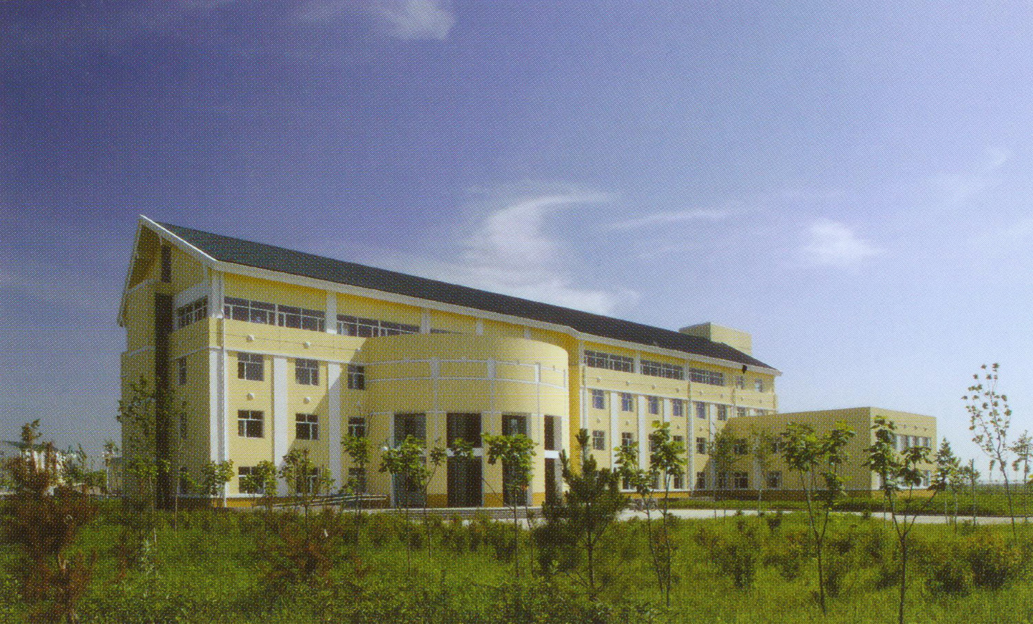 齐齐哈尔医学院官网_齐齐哈尔医学院介绍视频_齐齐哈尔医学院主页