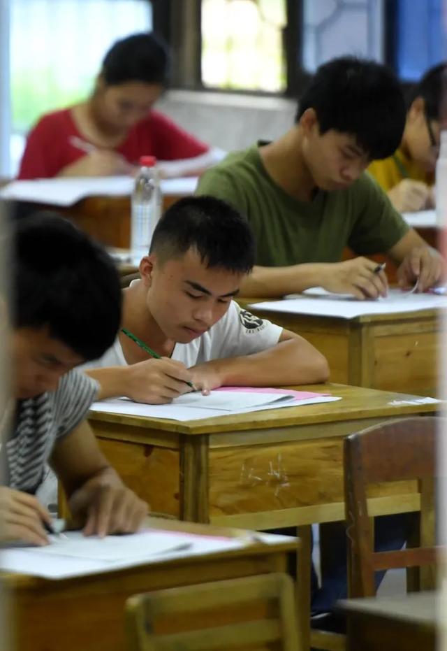 全国甲卷省份_全国甲卷省份_用全国甲卷的省