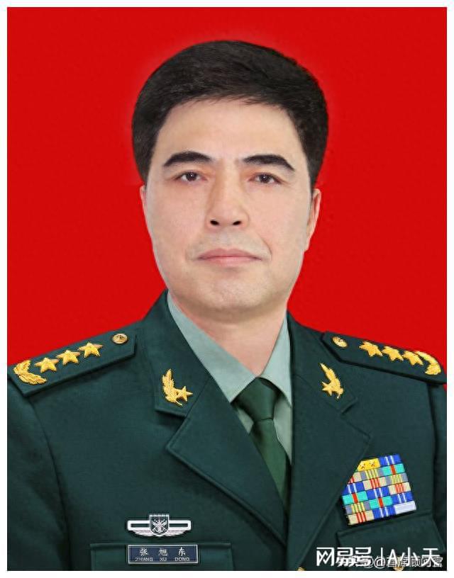 上将出行警卫人员一般有多少人_上将出行一般有多少警卫人员_上将出门有警卫员吗