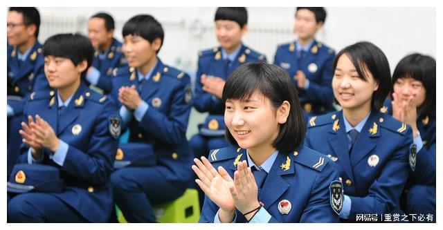 女兵一个省有多少名额 容易被选上吗_女兵名额很少吗_女兵是全省择优录取还是看地区