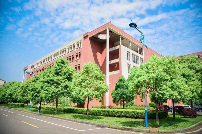2024年湖南大学录取分数线_21年湖南大学分数线_2021年湖南省大学分数线