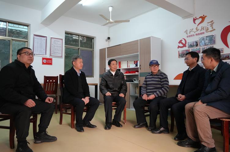百色市财经技术学校 粤菜师傅项目调研指导 _ 南粤家政项目培训基地 _百色市民族卫生学校