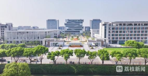 江南大学2021录取分数线_江南大学江阴校区招生信息_江南大学江阴校区专业介绍