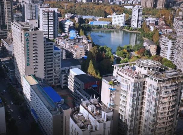 国家级重点中专_北京市商业学校地址_武汉第一商业学校